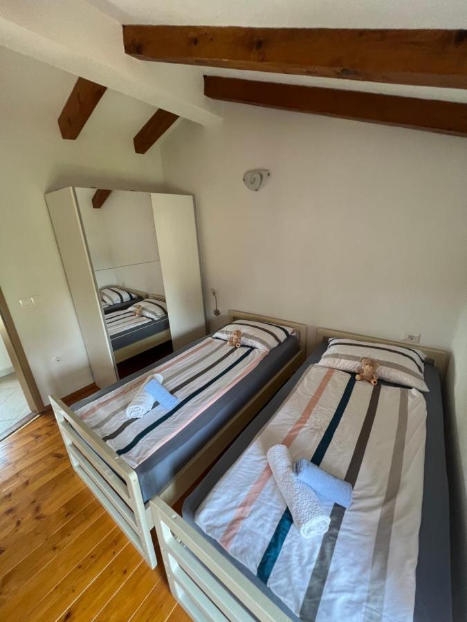 Apartamento Kuca Za Odmor Matea Poreč Exterior foto