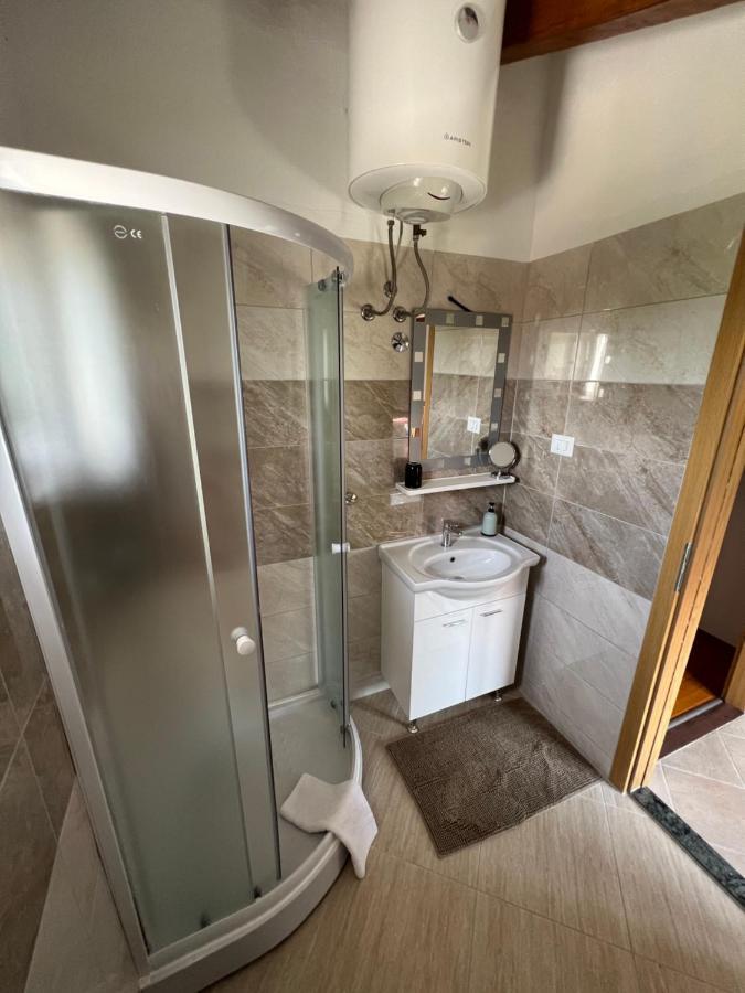 Apartamento Kuca Za Odmor Matea Poreč Exterior foto